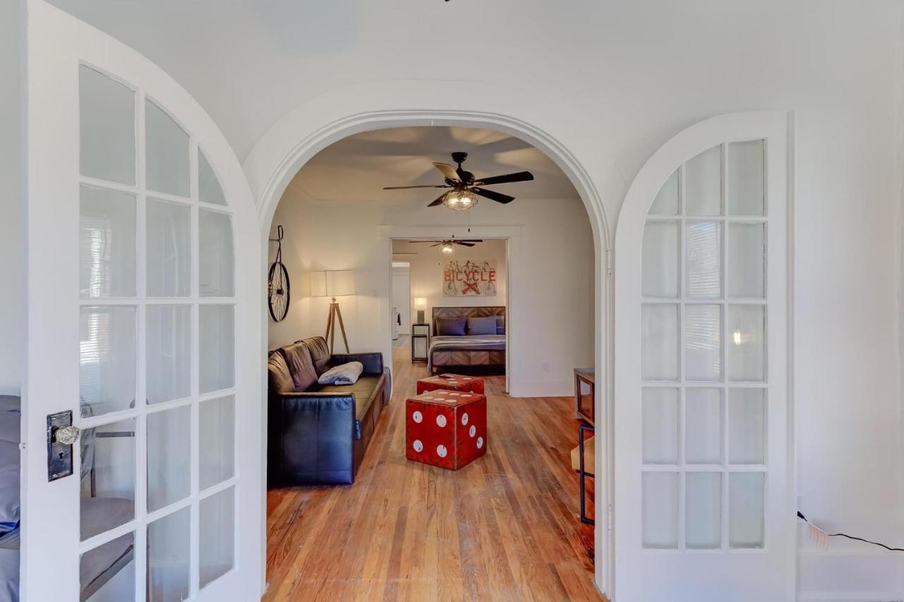 Charming Cooper-Young Flat In The Heart Of Memphis Exterior foto