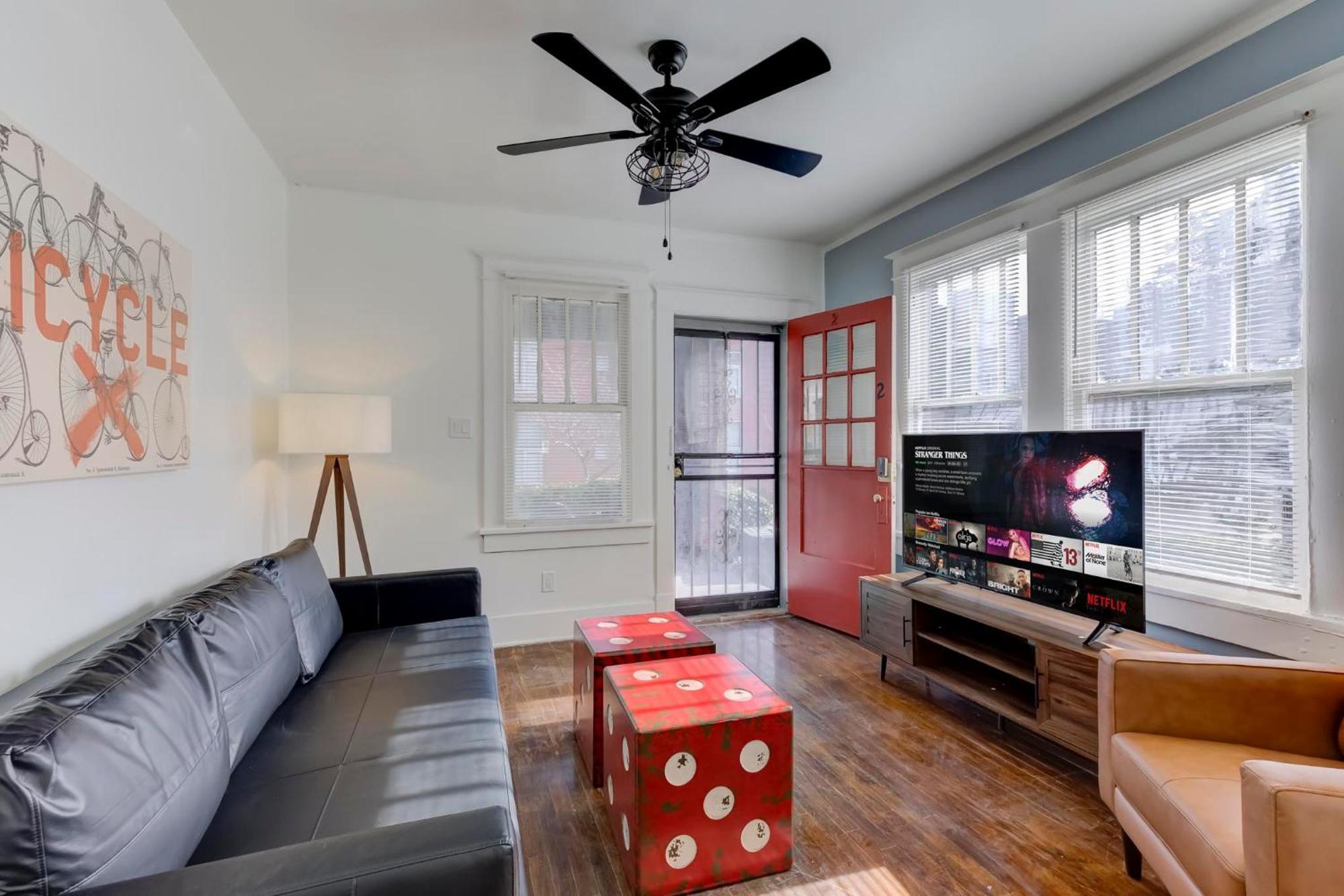 Charming Cooper-Young Flat In The Heart Of Memphis Exterior foto